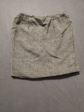 KGR Skirt Women Size 12 Black & White Houndstooth Wool/Nylon Blend Vintage USA